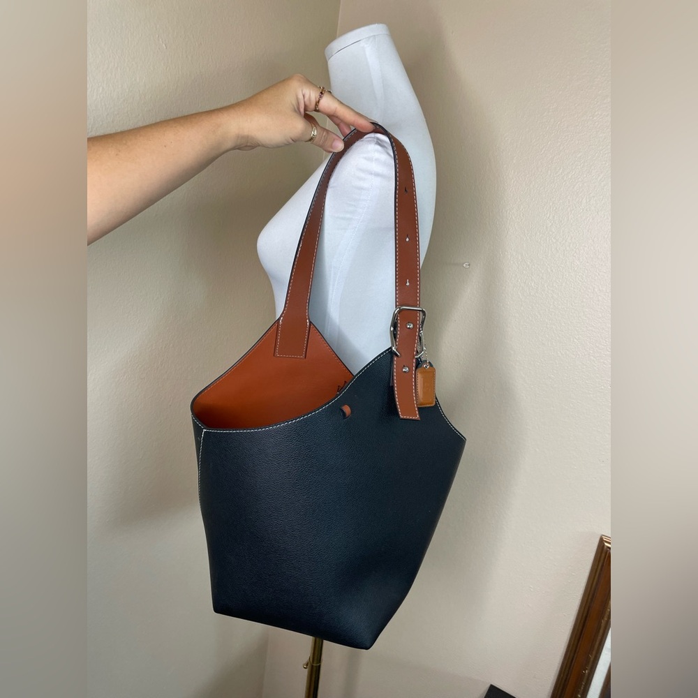 Maison de Beaute Marseilles Cholet Two-Tone Medium leather tote black and brown